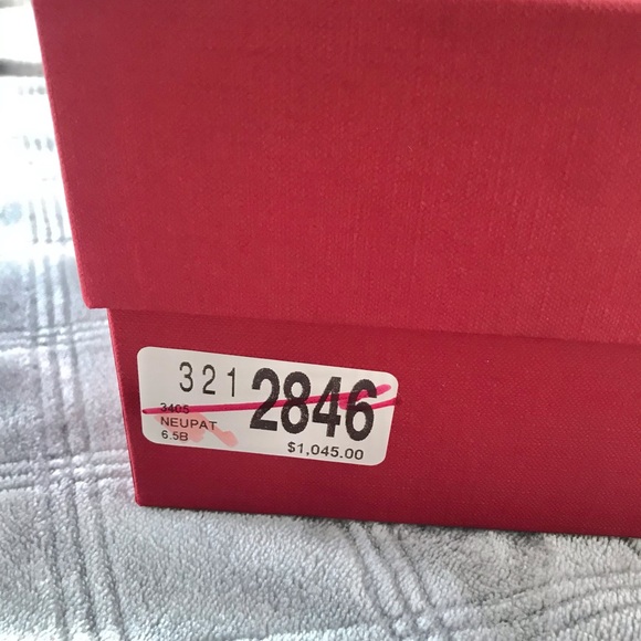 Valentino Rockstud Pumps - Picture 15 of 16